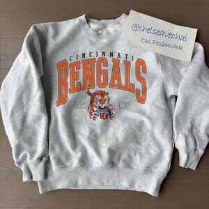 Vintage Cincinnati Bengals Sweatshirt, Retro NFL Bengals Football Unisex Shirt